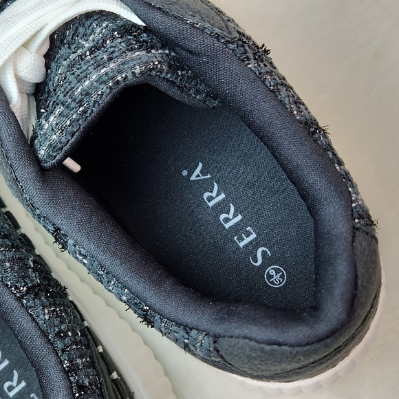 Serra Ladies Platform Sneakers, Size 9, NWT in Original Retail box - Picture 14 of 17